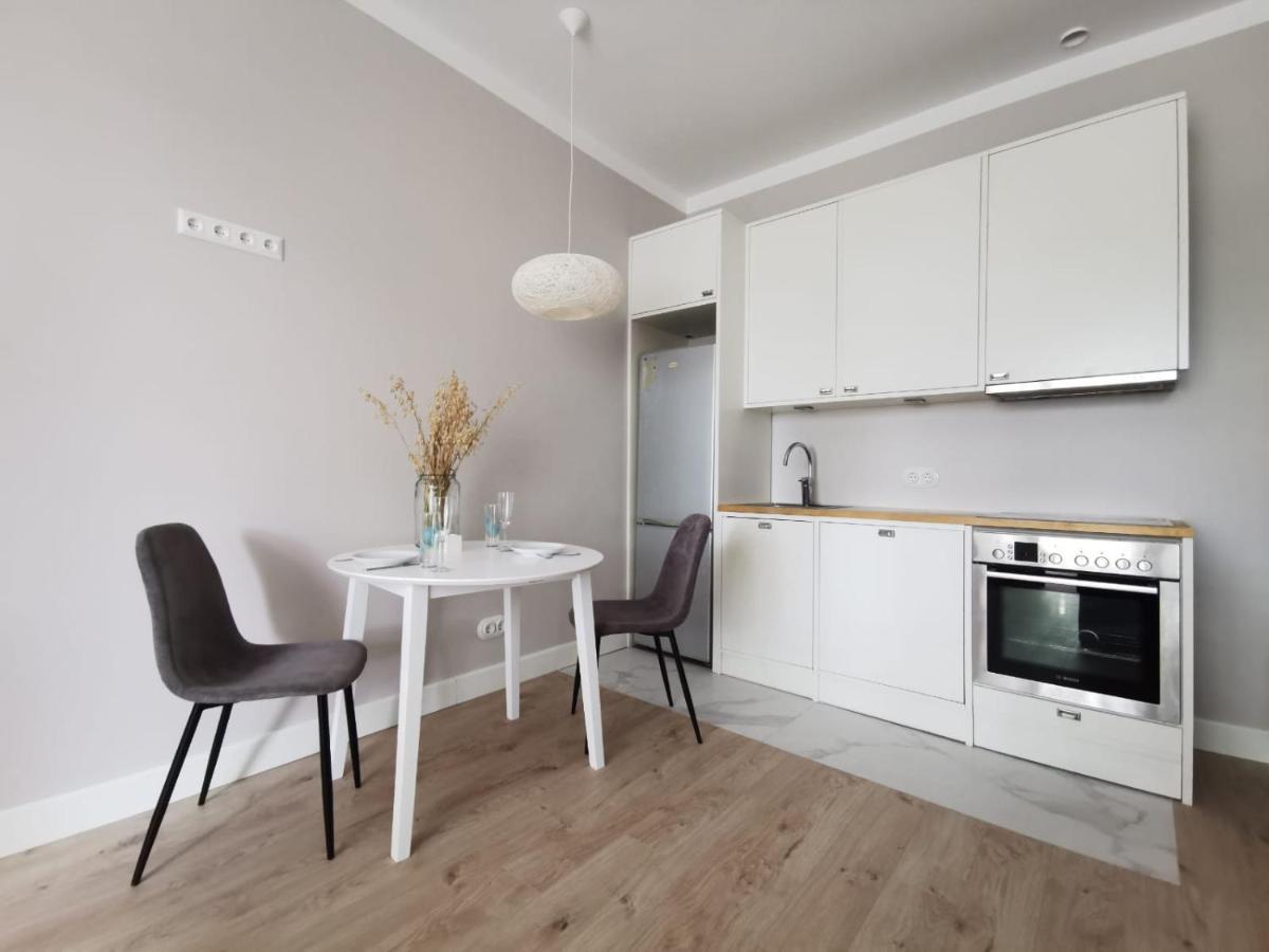 טרטו Tolstoi Scandinavian 1 Bedroom Apartment + Free Parking מראה חיצוני תמונה