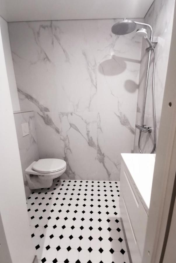 טרטו Tolstoi Scandinavian 1 Bedroom Apartment + Free Parking מראה חיצוני תמונה