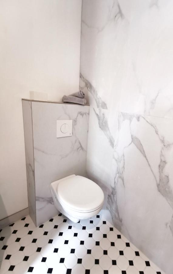 טרטו Tolstoi Scandinavian 1 Bedroom Apartment + Free Parking מראה חיצוני תמונה